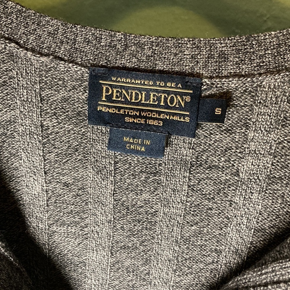 Pendleton V-neck Sweater - Picture 3 of 5